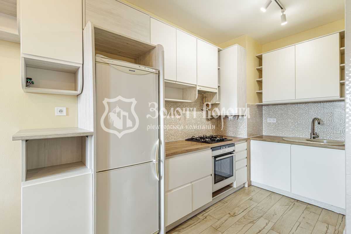 Продаж 2-кімнатної квартири 68 м², Боголюбова вул., 9А, 9Б