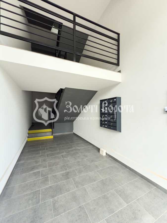 Продажа 2-комнатной квартиры 96 м², 10к