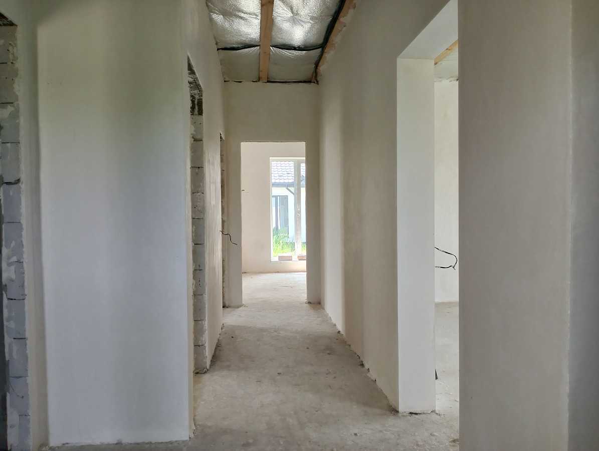 Продажа 4-комнатной квартиры 95 м², Короленка