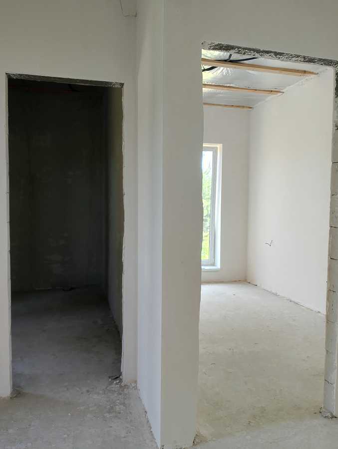 Продажа 4-комнатной квартиры 95 м², Короленка