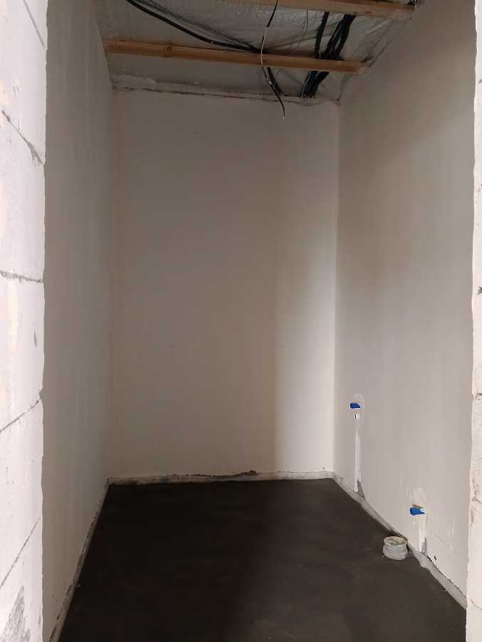 Продажа 4-комнатной квартиры 185 м²