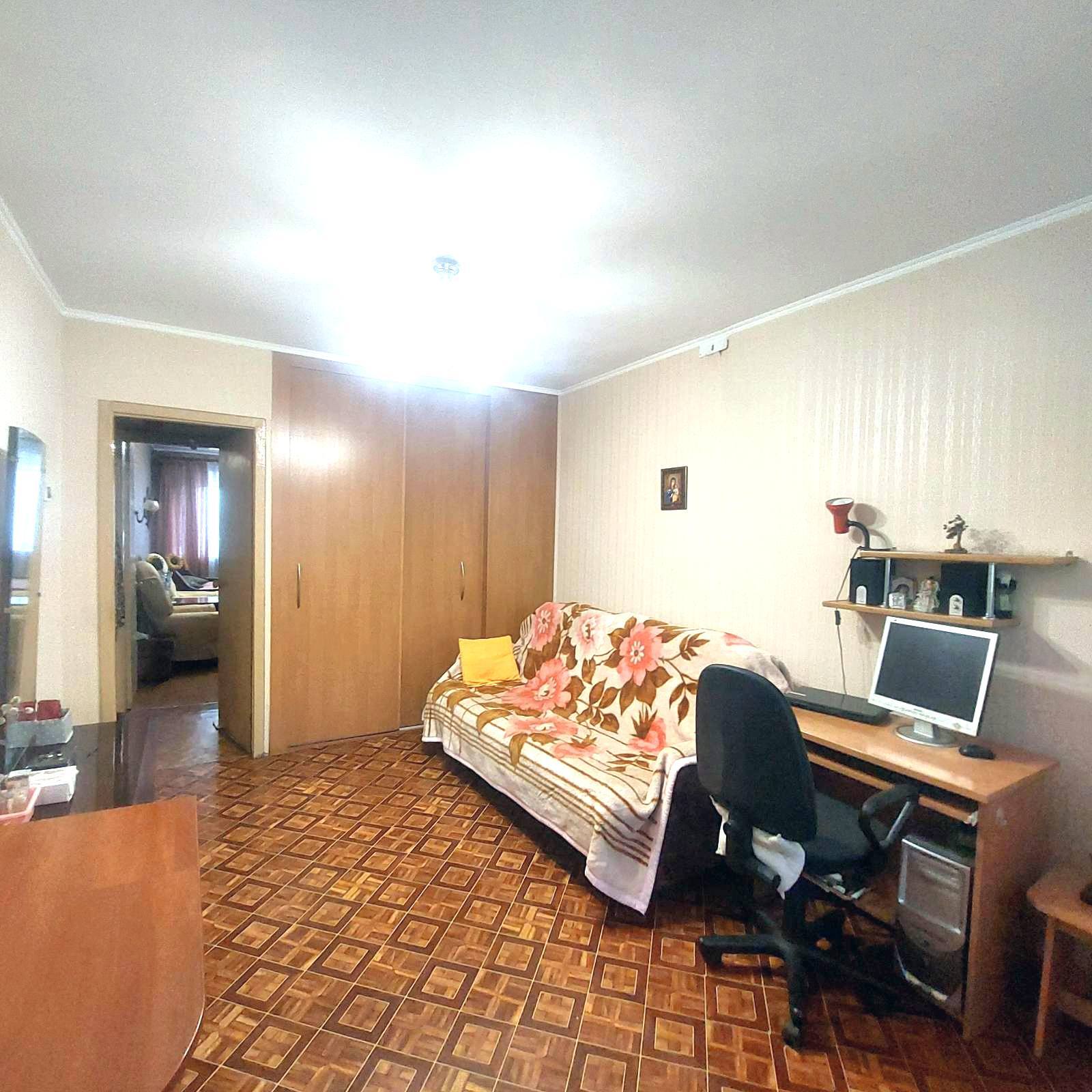 Продажа 2-комнатной квартиры 47.5 м², Небесной сотни просп., 21