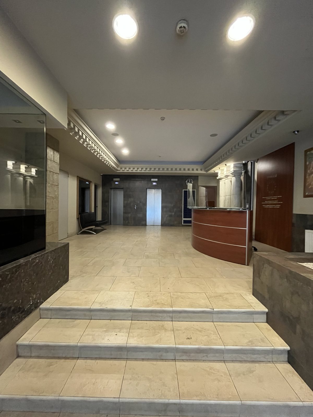 Продаж 3-кімнатної квартири 99 м², Затишна вул., 13