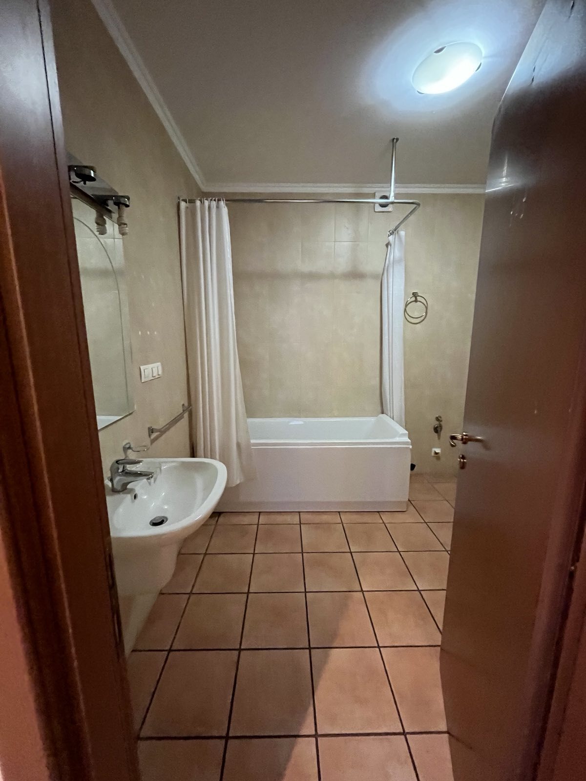 Продаж 3-кімнатної квартири 99 м², Затишна вул., 13