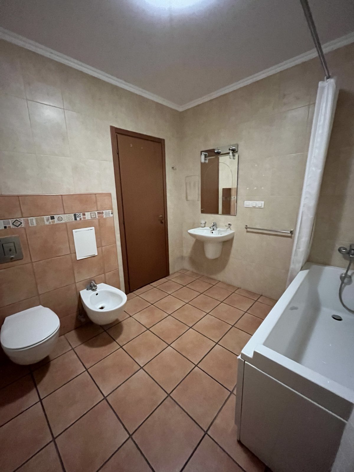 Продаж 3-кімнатної квартири 99 м², Затишна вул., 13