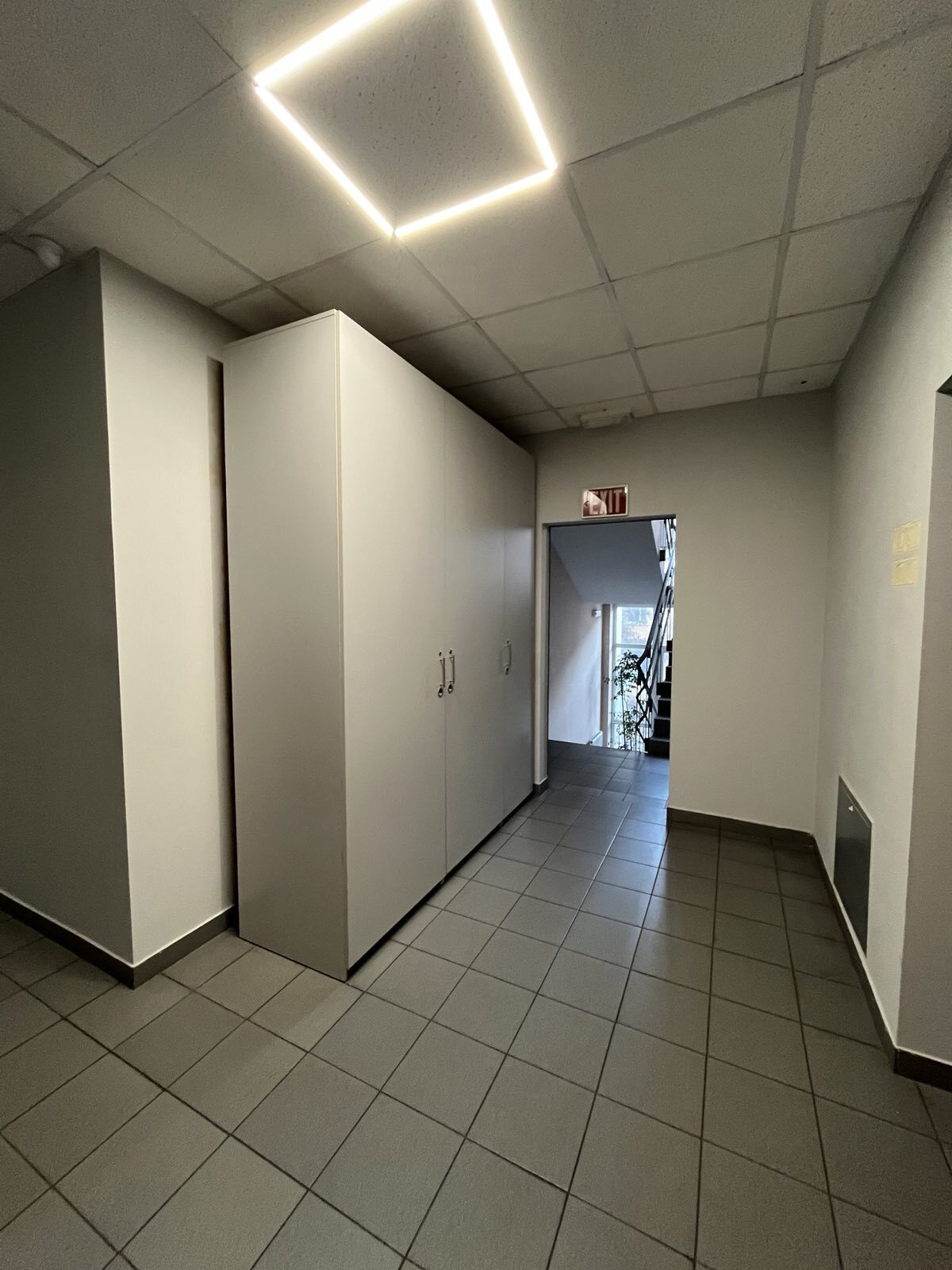 Продаж 3-кімнатної квартири 99 м², Затишна вул., 13