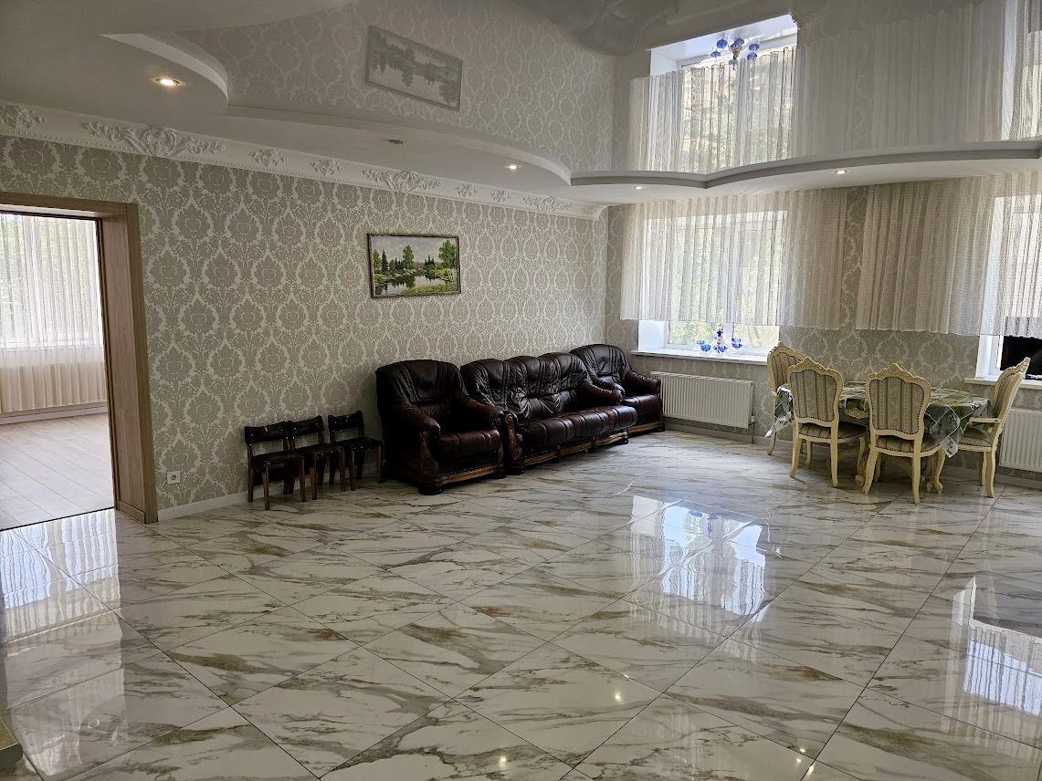 Оренда 3-кімнатної квартири 86 м², Слобожанський просп., 17А