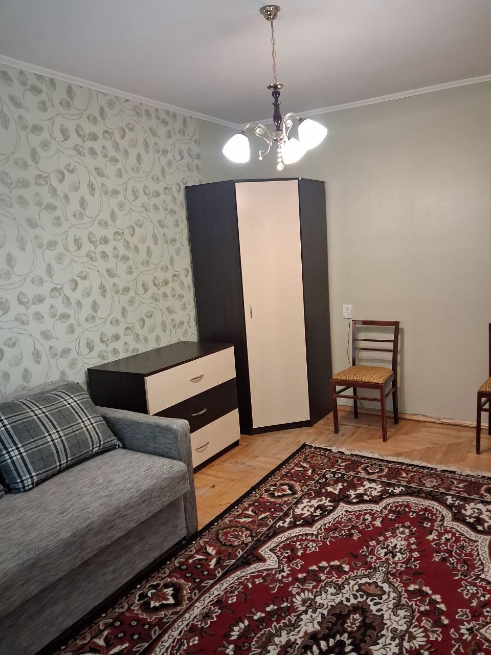 Оренда 1-кімнатної квартири 27 м², Генерала Наумова вул., 19