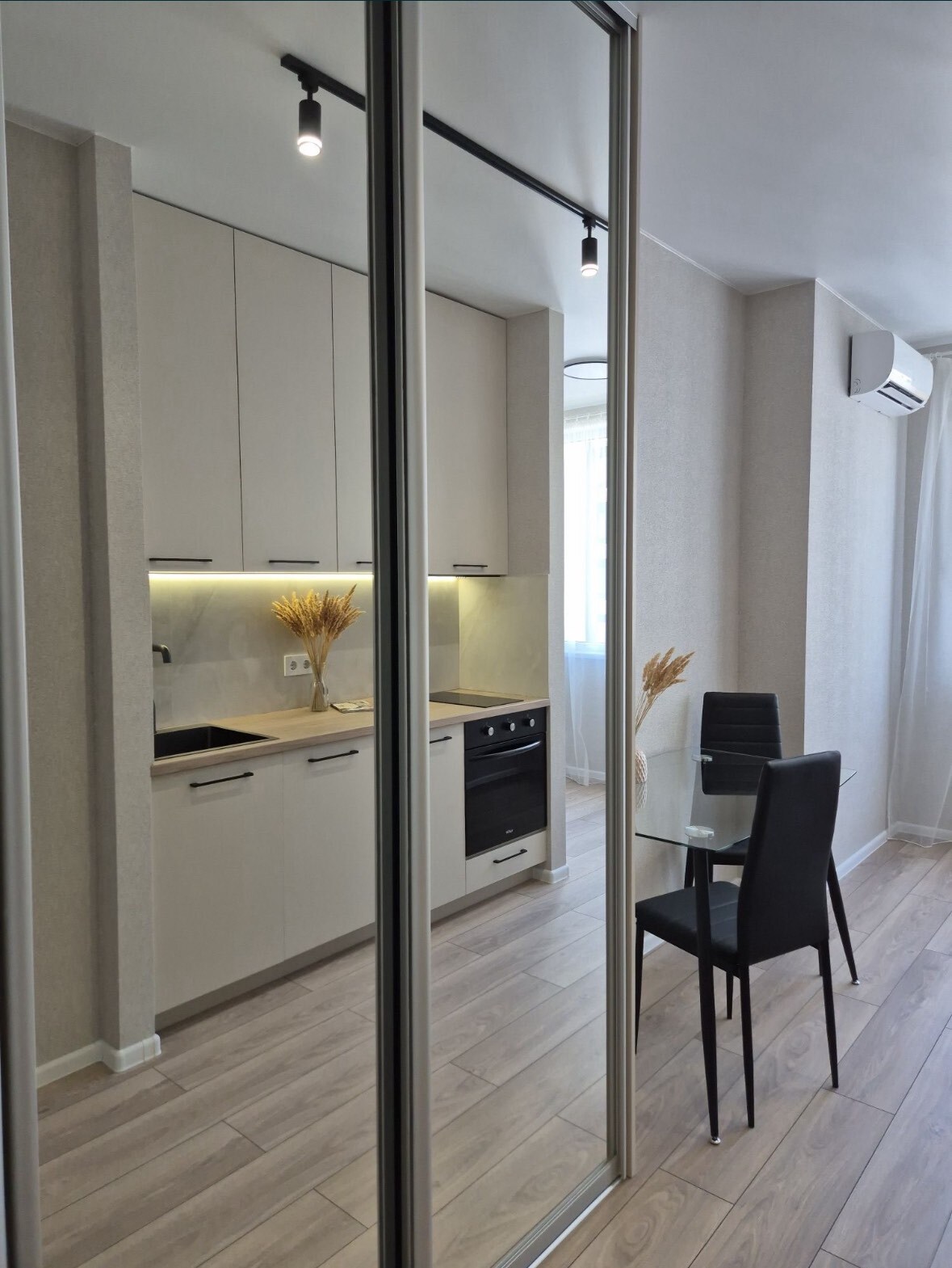 Продаж студії 25 м², Академіка Вільямса вул., 93/1
