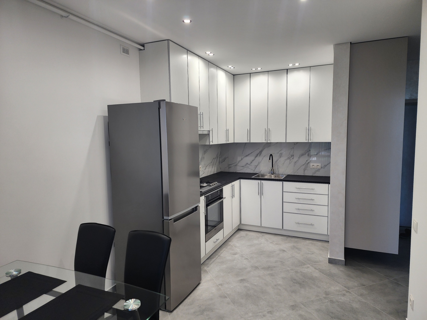 Оренда 1-кімнатної квартири 45 м², Замкова вул., 48