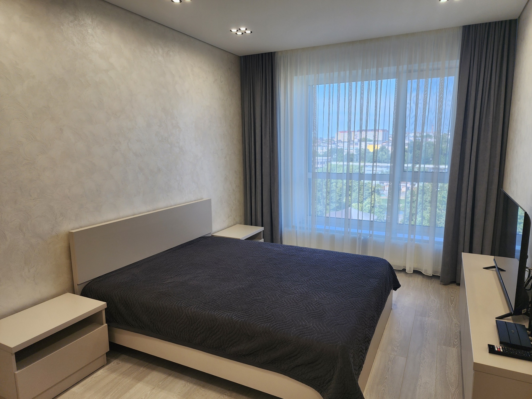 Оренда 1-кімнатної квартири 45 м², Замкова вул., 48