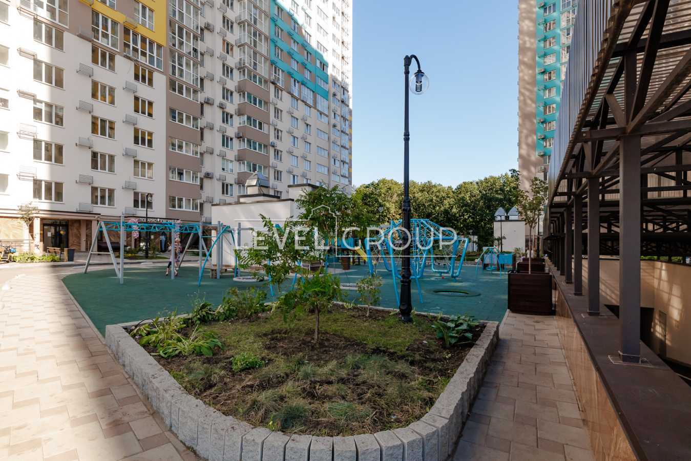 Продаж 3-кімнатної квартири 104.9 м², Академіка Заболотного вул., 15Г