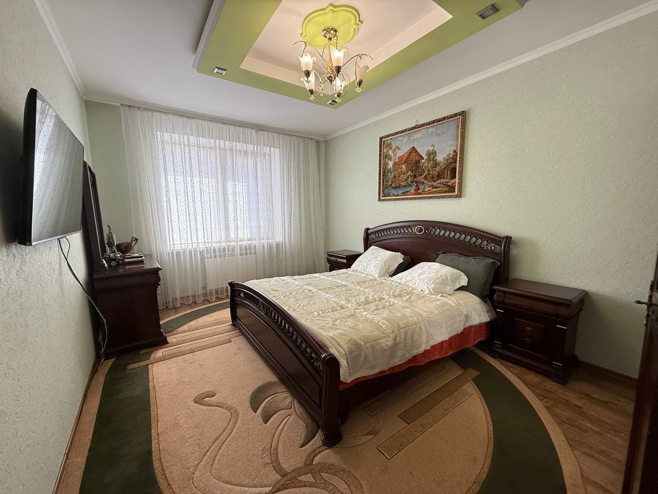 Продаж 3-кімнатної квартири 107.4 м², Зарічанська вул., 22/3