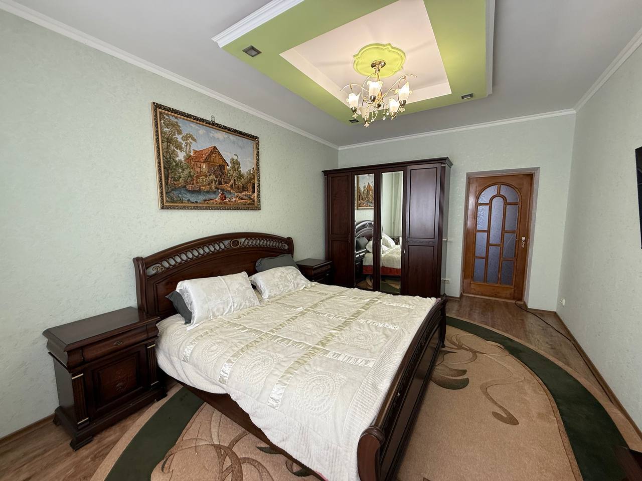 Продаж 3-кімнатної квартири 107.4 м², Зарічанська вул., 22/3