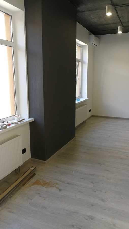 Продаж 1-кімнатної квартири 28.5 м², Євгена Коновальця вул., 36Е