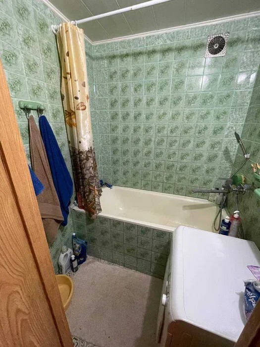 Продажа 2-комнатной квартиры 37 м², Бориса Мозолевского ул.