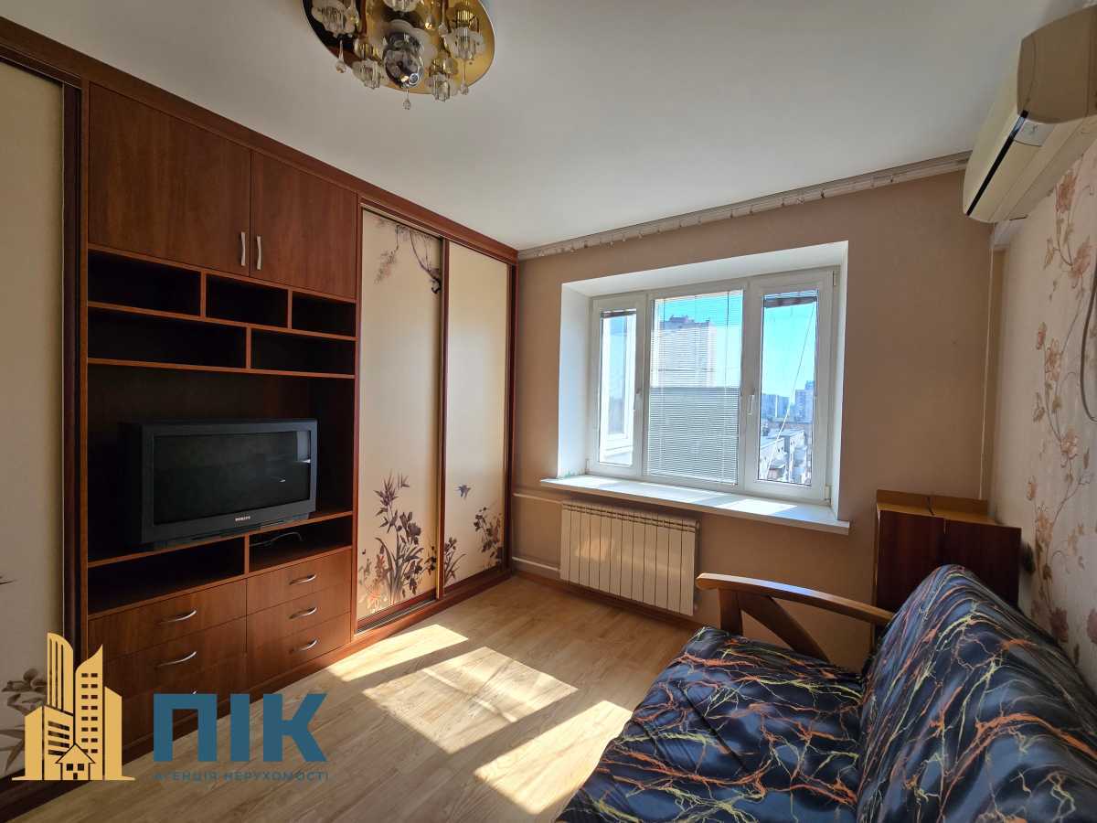 Продажа 2-комнатной квартиры 55 м², Оболонский просп., 34/1