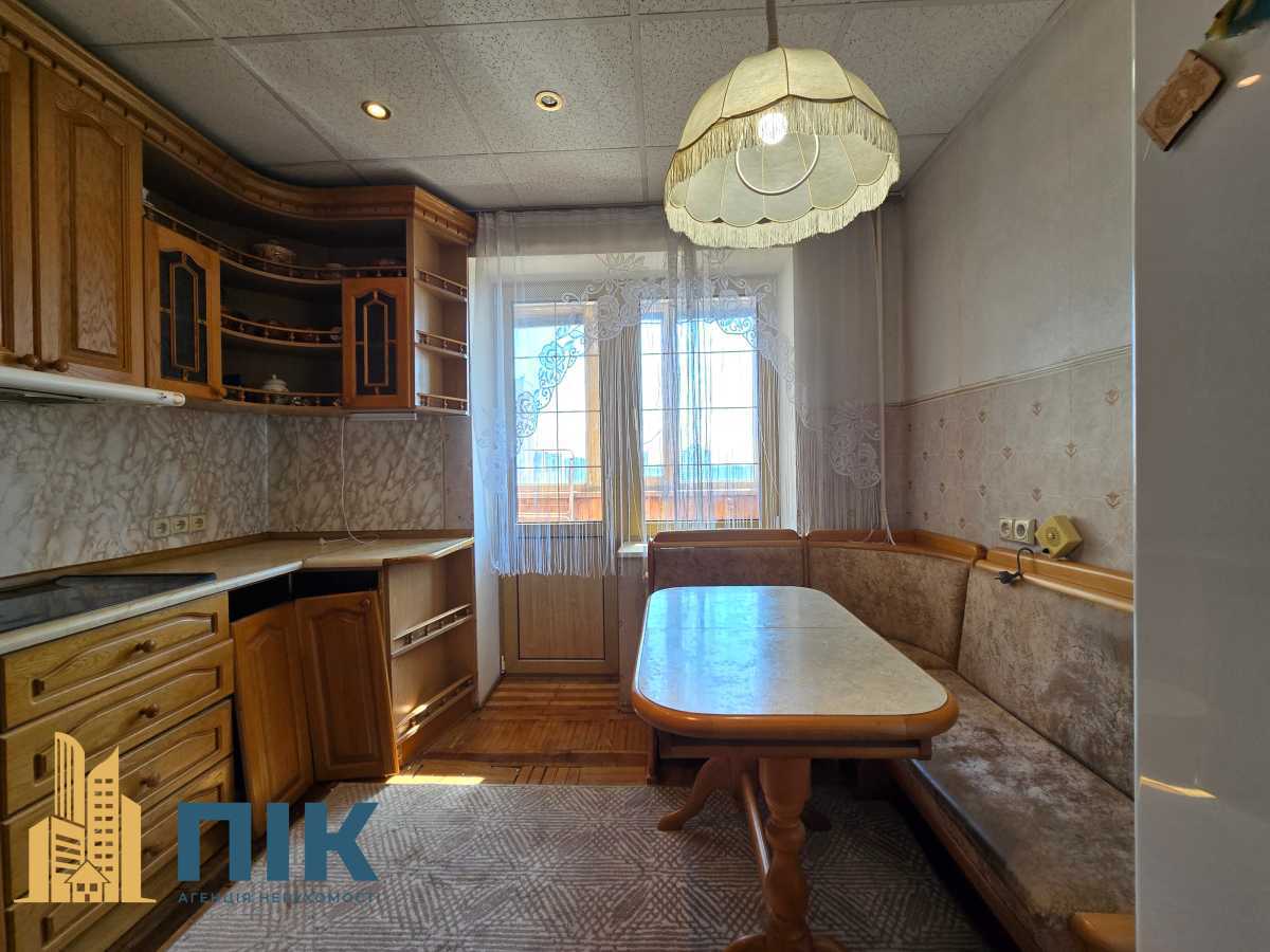 Продажа 2-комнатной квартиры 55 м², Оболонский просп., 34/1