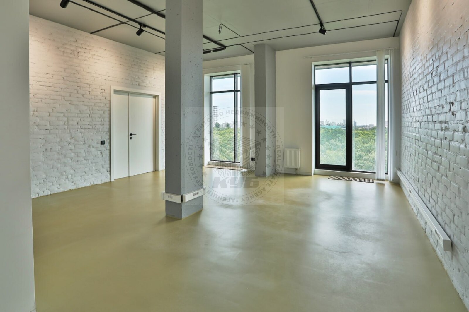 Продаж 2-рівневої квартири 320 м², Перемоги просп., 42