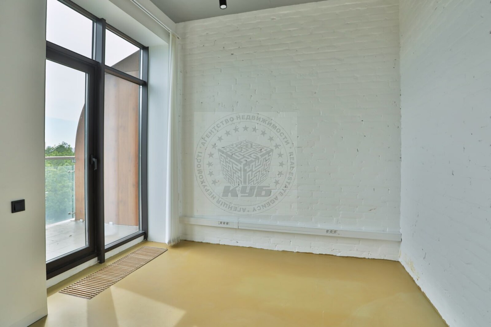 Продаж 2-рівневої квартири 320 м², Перемоги просп., 42