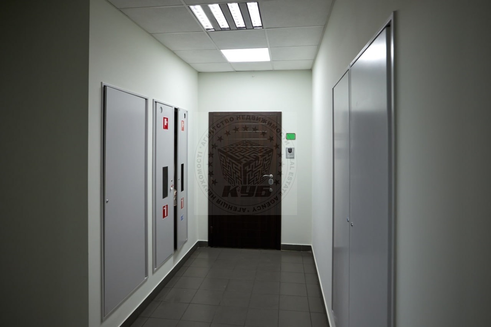 Продаж 2-рівневої квартири 320 м², Перемоги просп., 42