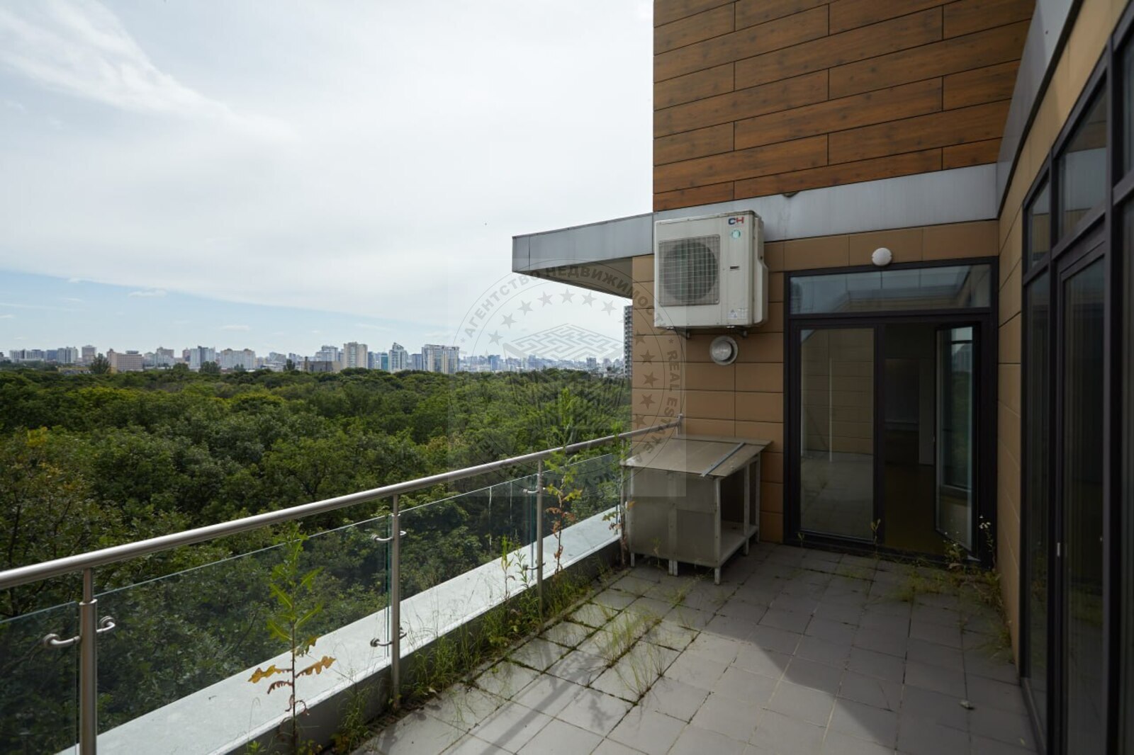Продаж 2-рівневої квартири 320 м², Перемоги просп., 42