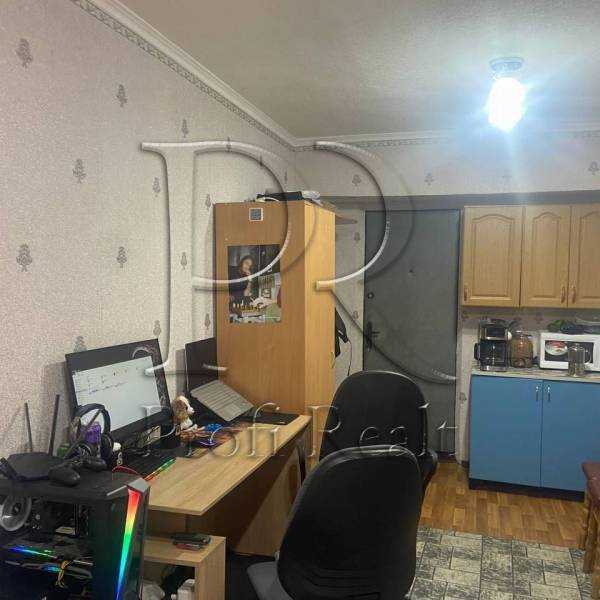 Продажа 1-комнатной квартиры 30 м², Александровская ул., 12/14