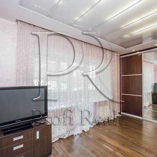 Продаж 2-кімнатної квартири 65 м², Гоголя вул., 17
