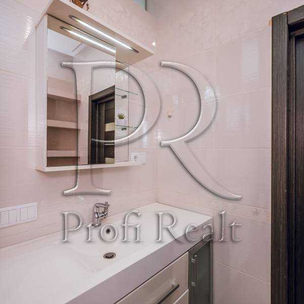 Продаж 2-кімнатної квартири 65 м², Гоголя вул., 17