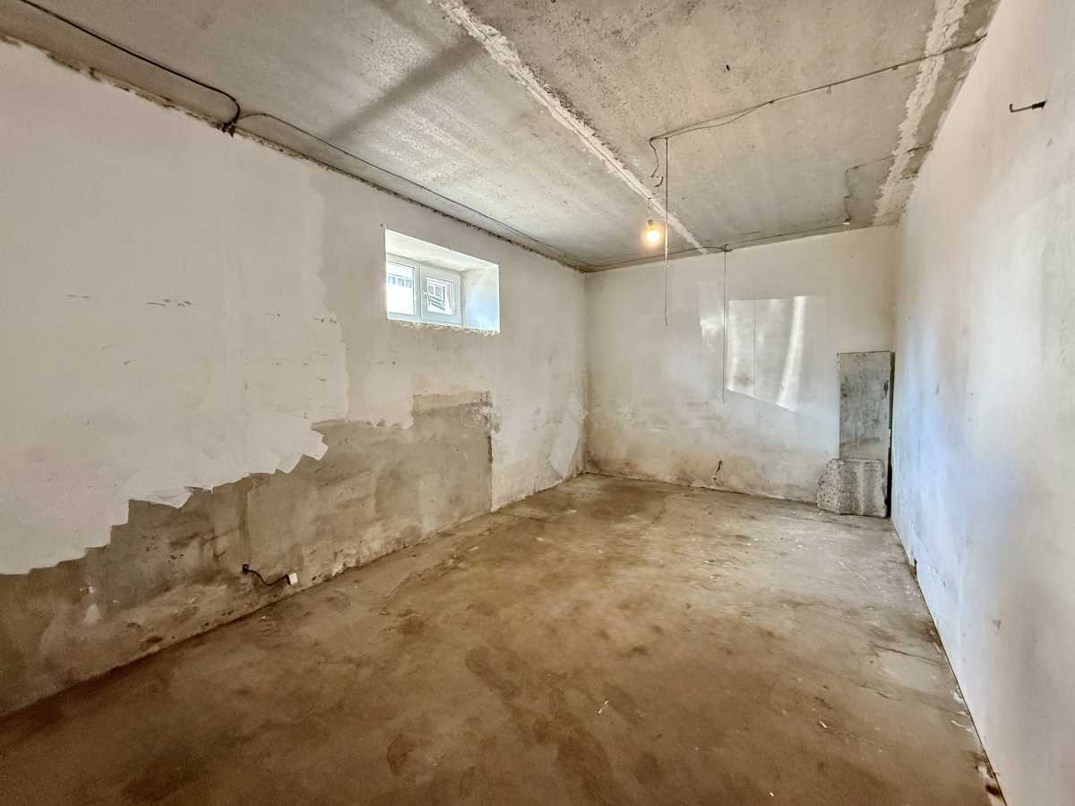 Продаж 2-кімнатної квартири 52.4 м², Полтавська вул., 64В
