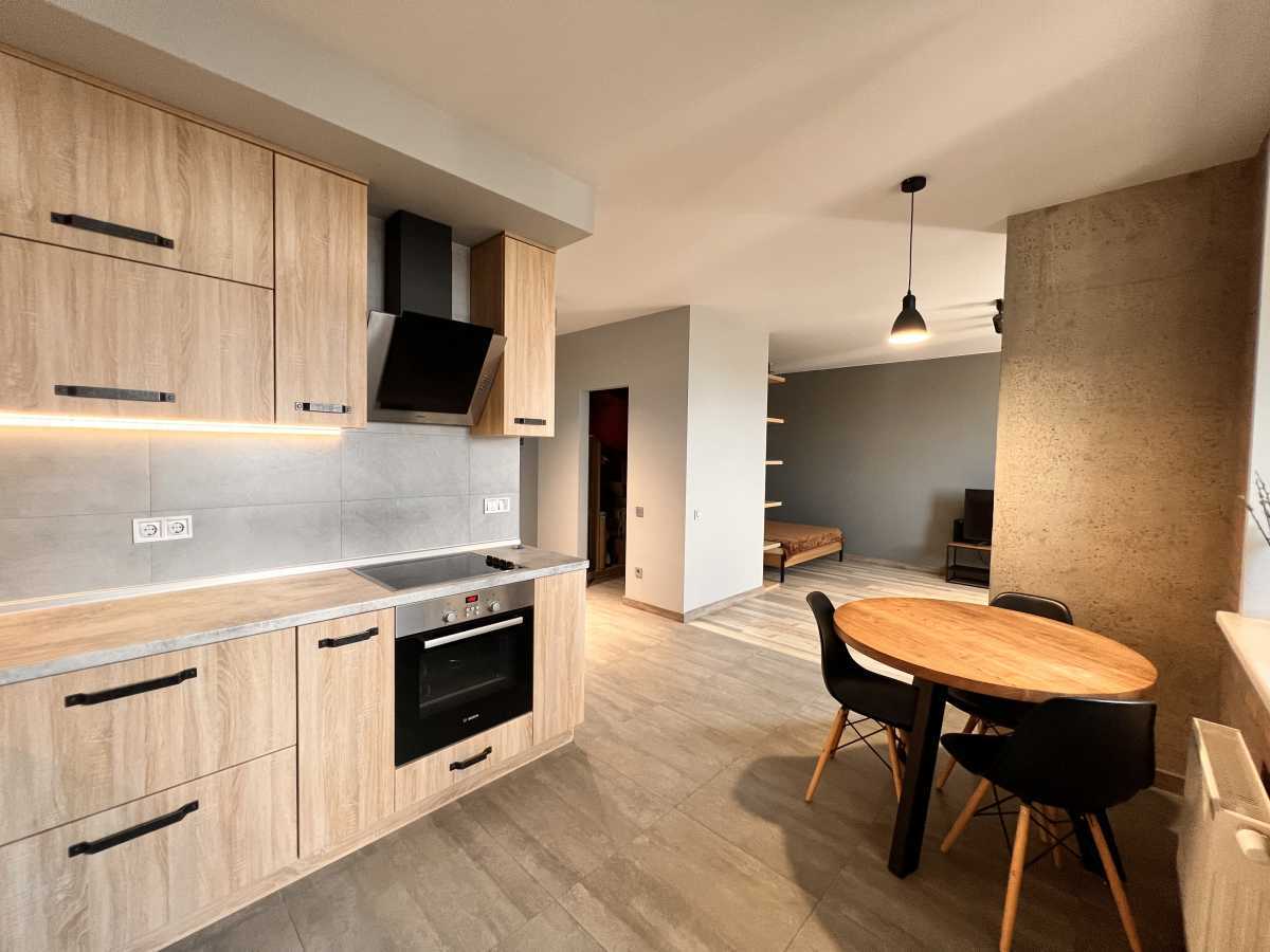 Продаж 1-кімнатної квартири 42 м², В'ячеслава Чорновола вул., 6а