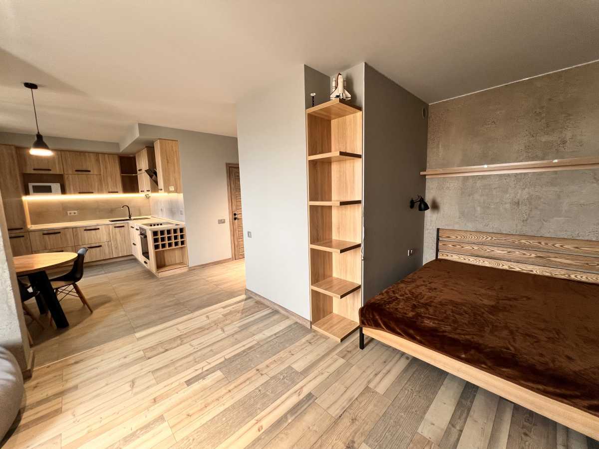 Продаж 1-кімнатної квартири 42 м², В'ячеслава Чорновола вул., 6а