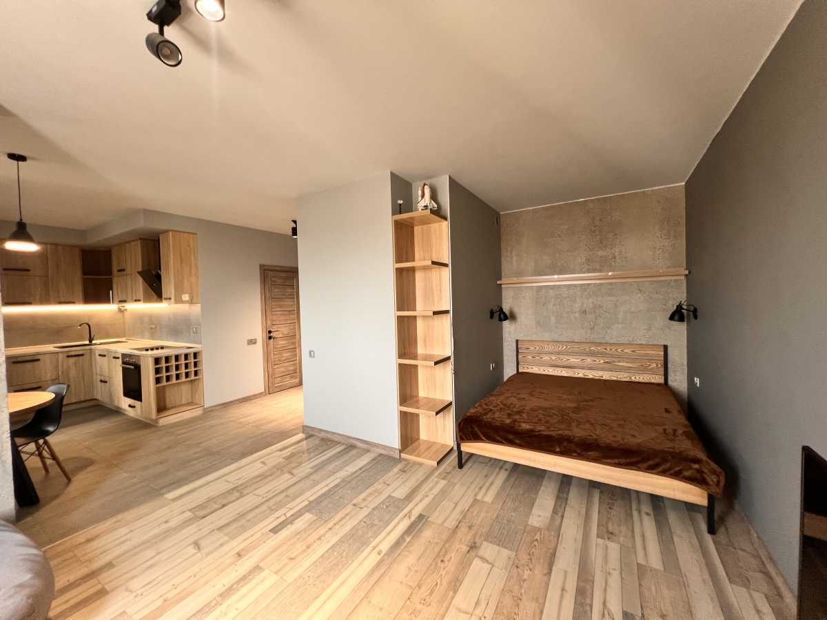 Продаж 1-кімнатної квартири 42 м², В'ячеслава Чорновола вул., 6а