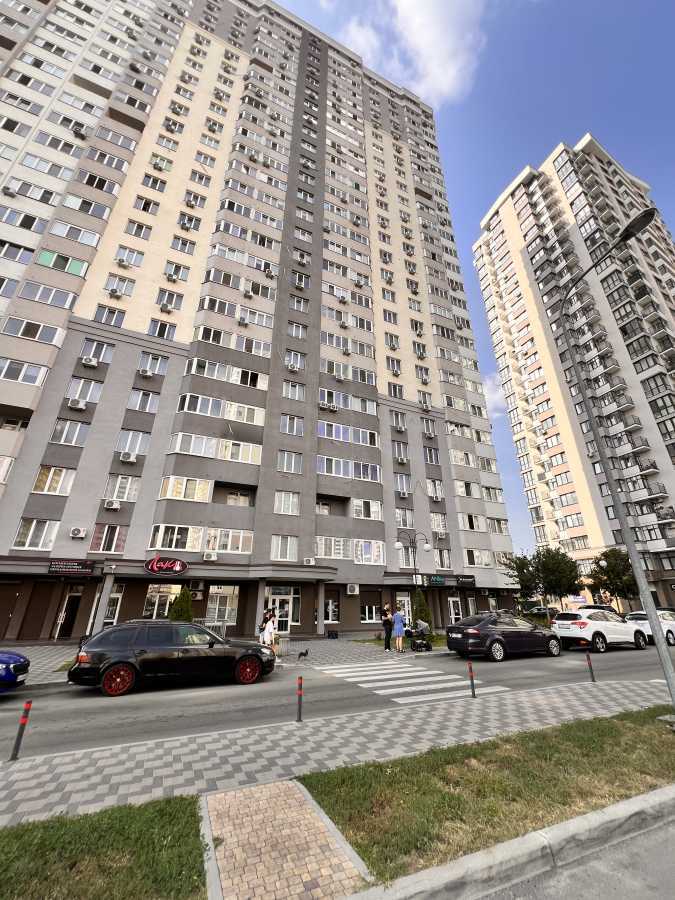 Продаж 1-кімнатної квартири 42 м², В'ячеслава Чорновола вул., 6а