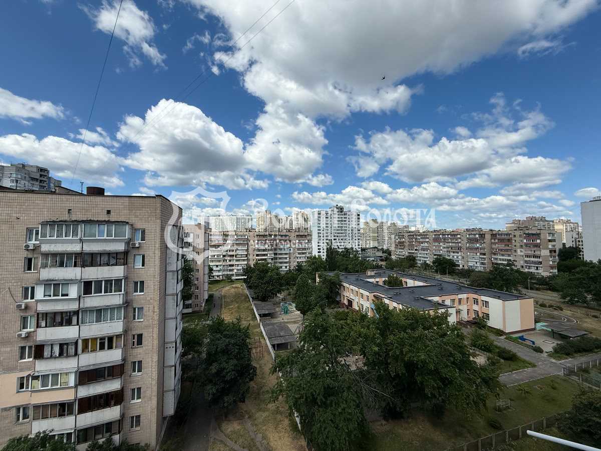 Продаж 2-кімнатної квартири 52 м², Миколи Бажана просп., 7Б