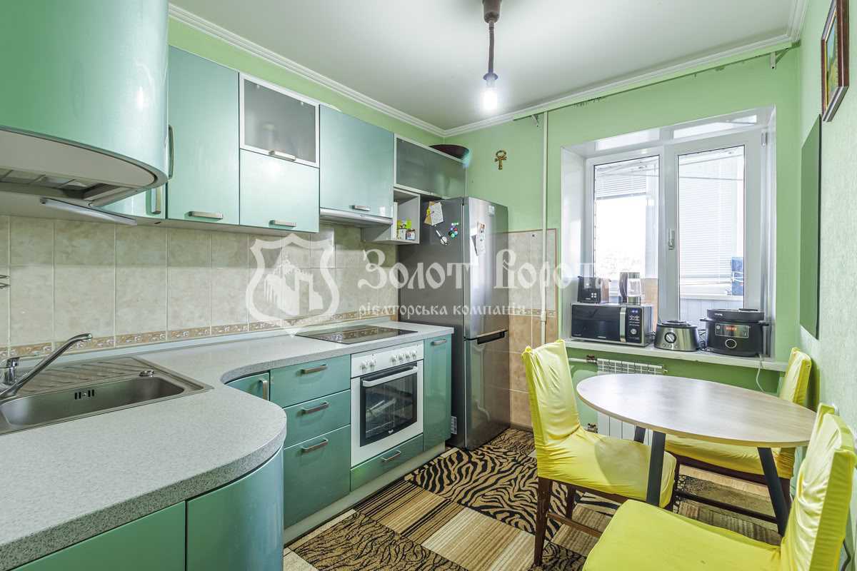 Продаж 1-кімнатної квартири 47 м², Деревлянська вул., 2/6