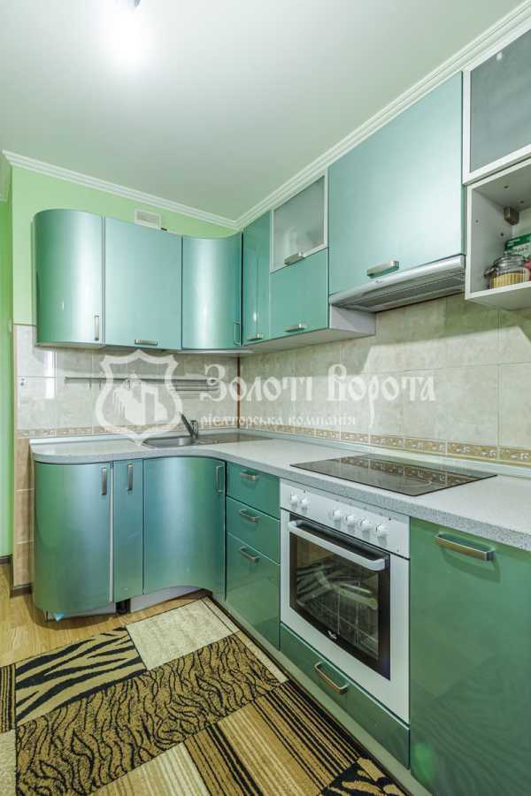 Продаж 1-кімнатної квартири 47 м², Деревлянська вул., 2/6