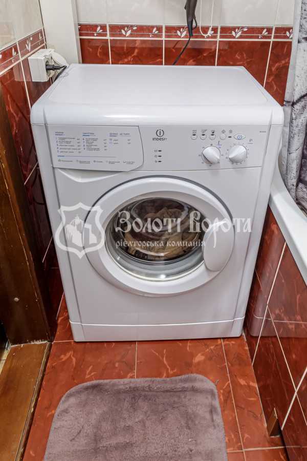 Продаж 1-кімнатної квартири 47 м², Деревлянська вул., 2/6