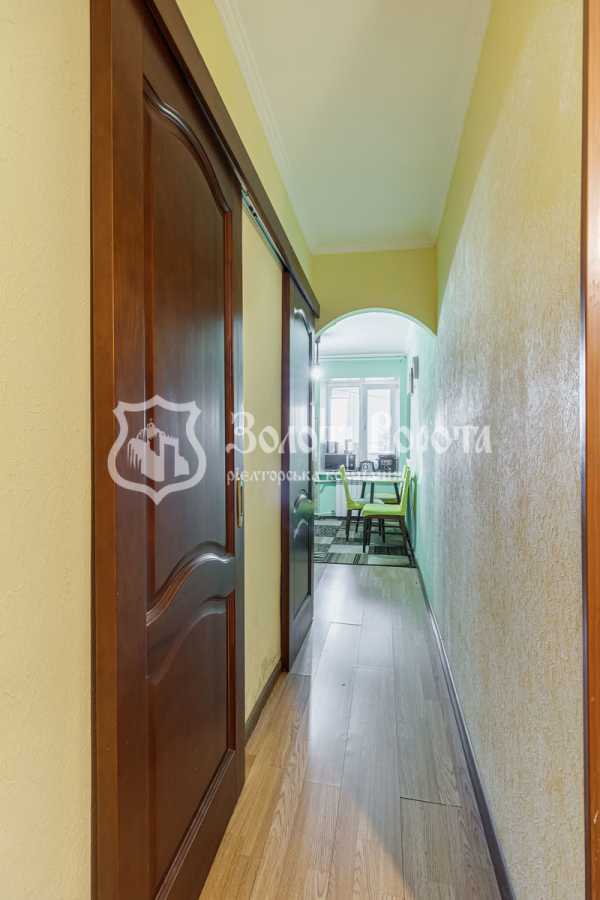 Продаж 1-кімнатної квартири 47 м², Деревлянська вул., 2/6