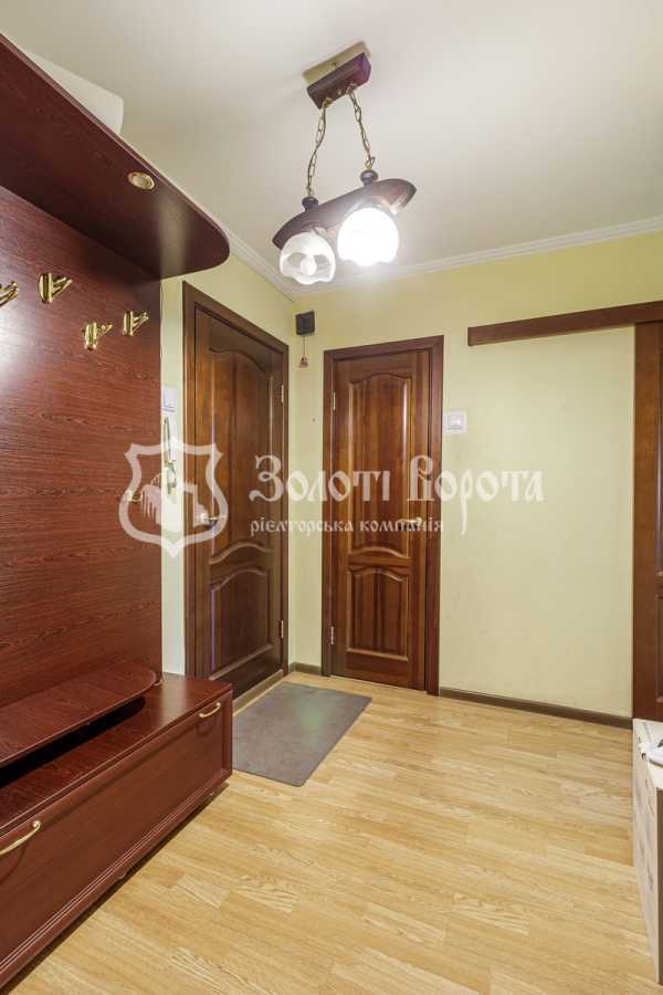 Продаж 1-кімнатної квартири 47 м², Деревлянська вул., 2/6