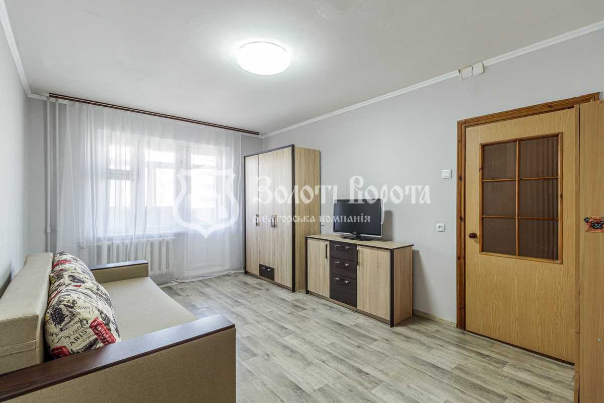 Продаж 1-кімнатної квартири 43.9 м², Лариси Руденко вул., 21