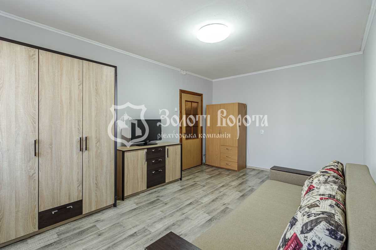Продаж 1-кімнатної квартири 43.9 м², Лариси Руденко вул., 21