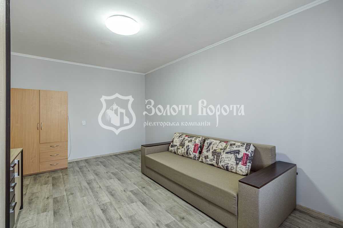 Продаж 1-кімнатної квартири 43.9 м², Лариси Руденко вул., 21