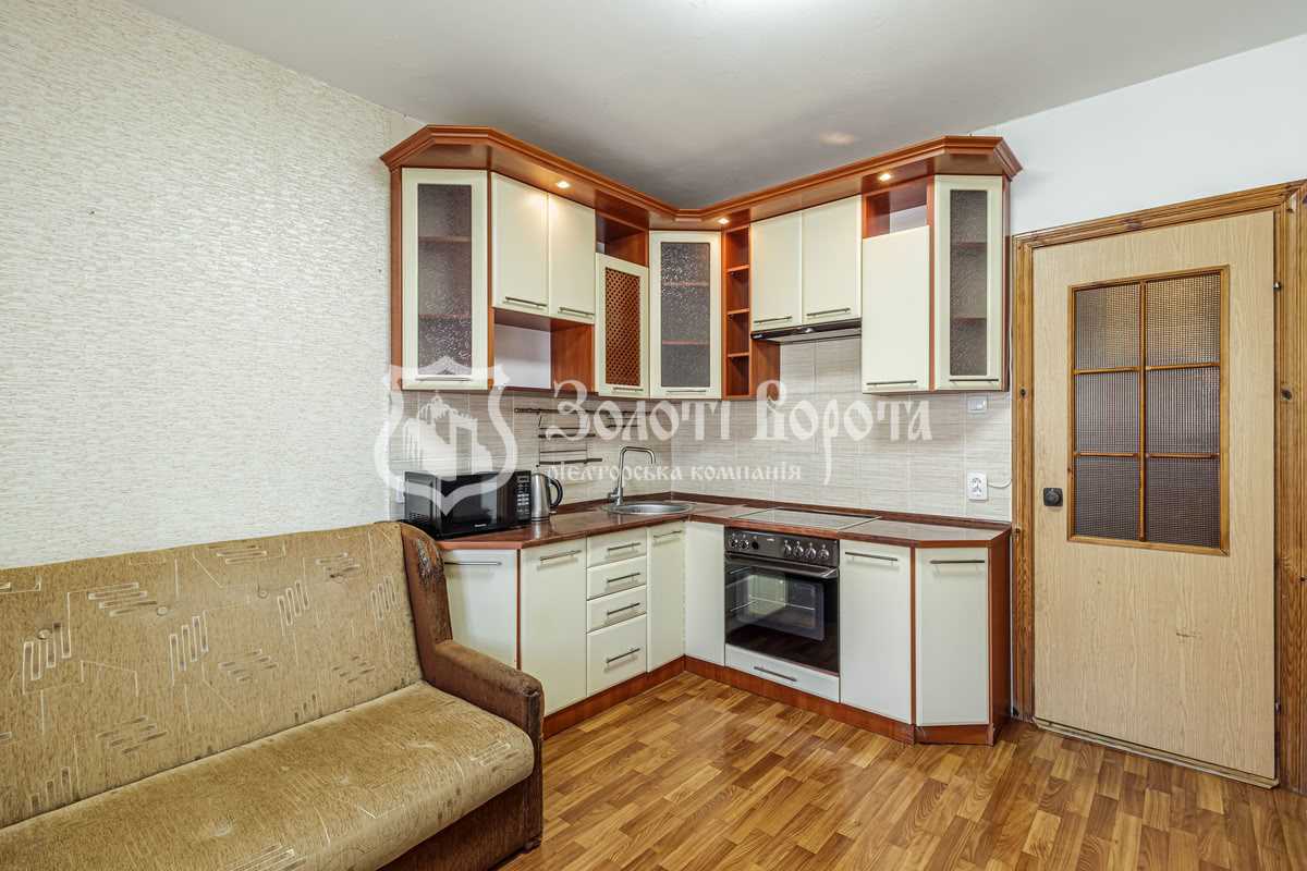Продаж 1-кімнатної квартири 43.9 м², Лариси Руденко вул., 21
