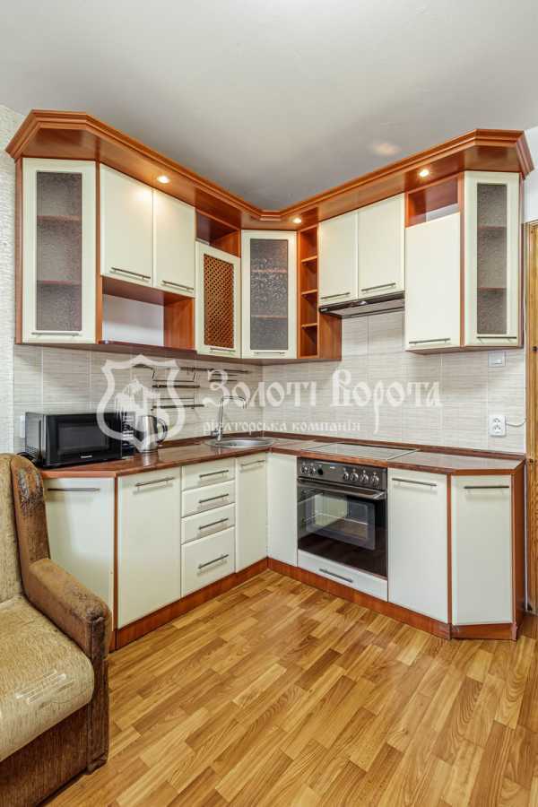 Продаж 1-кімнатної квартири 43.9 м², Лариси Руденко вул., 21