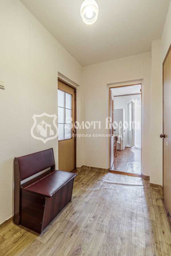 Продаж 1-кімнатної квартири 43.9 м², Лариси Руденко вул., 21