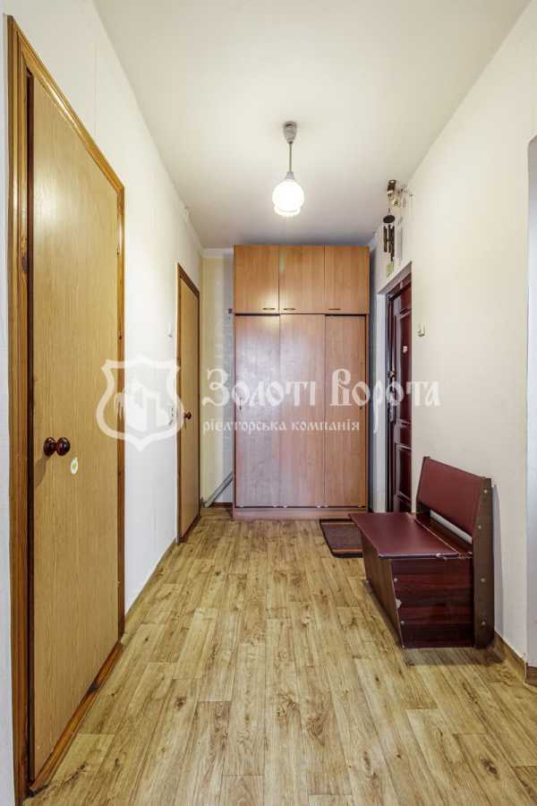 Продаж 1-кімнатної квартири 43.9 м², Лариси Руденко вул., 21