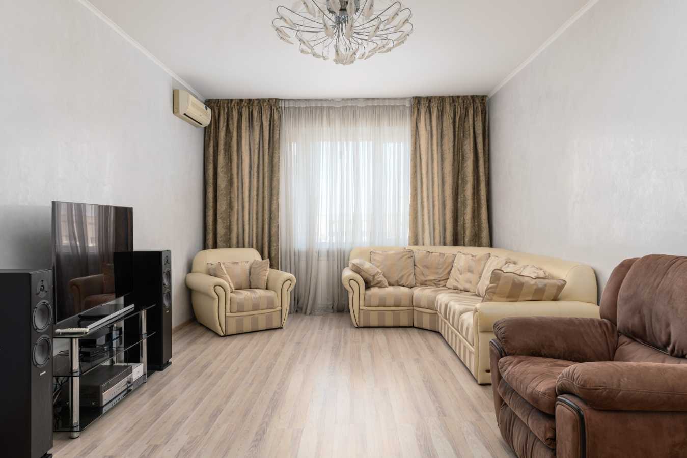 Продажа 3-комнатной квартиры 120 м², Маршала Тимошенко ул., 21