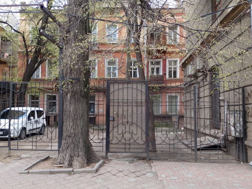Продаж офісу 72.5 м², Преображенська вул., 57