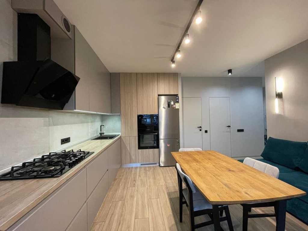 Продажа 2-комнатной квартиры 72 м², Богдана Ступки пер.